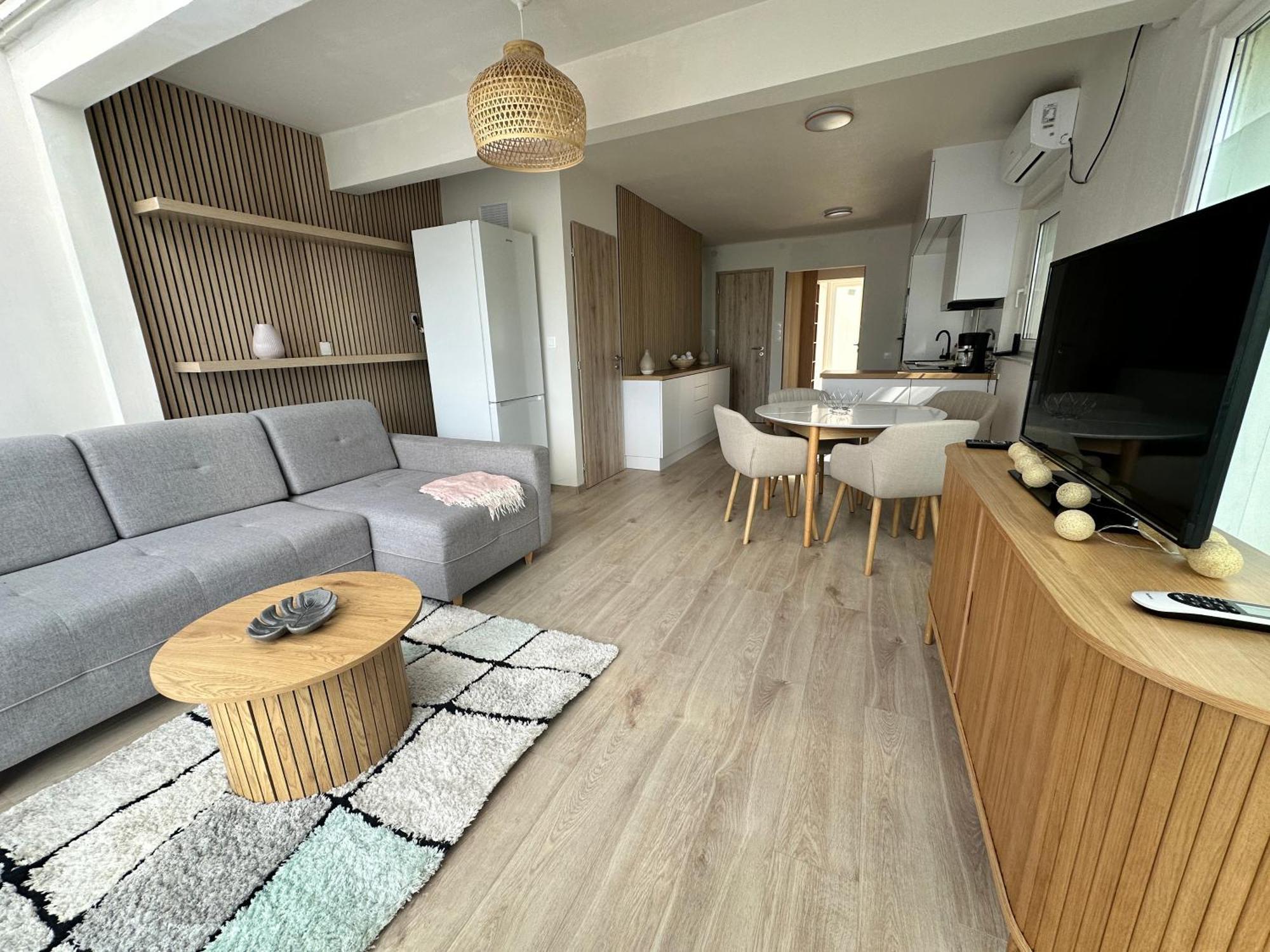 Sunny Private Beach Balatonlelle Exterior foto